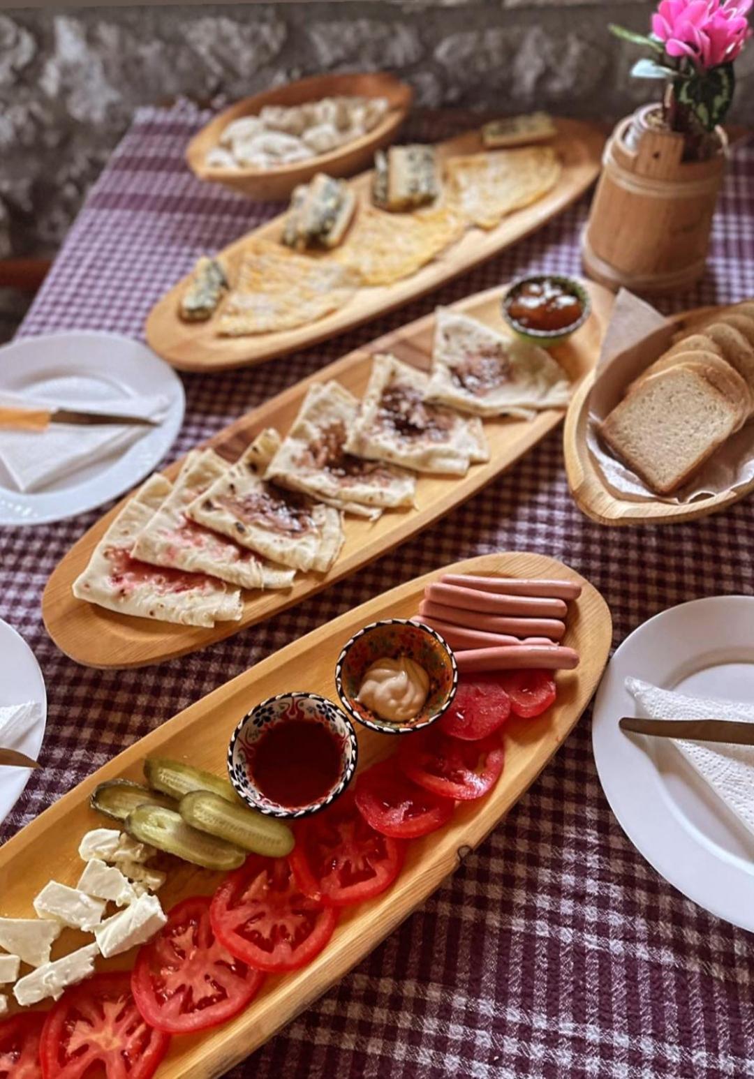 Holiday Bungalows & Food Plav Esterno foto